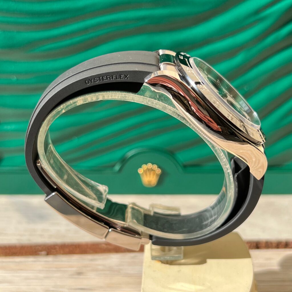 Rolex Daytona ref 116519-LN.