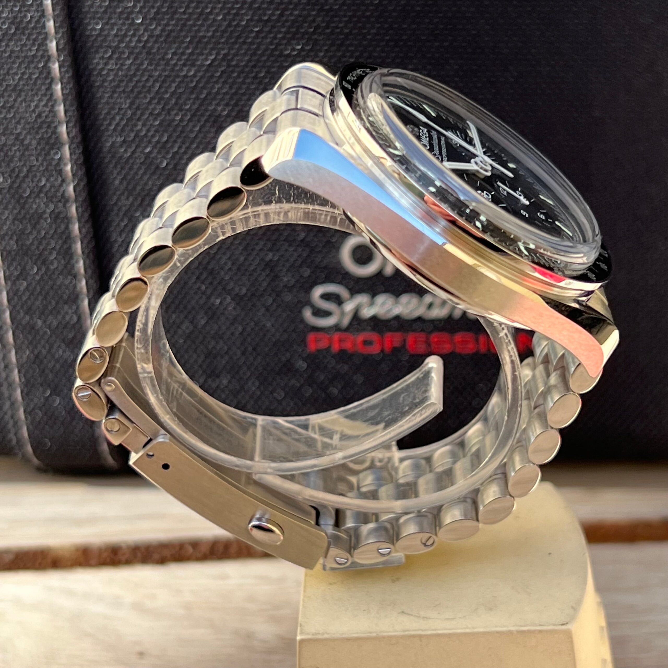 Omega Speedmaster Professional Co-Axial-.