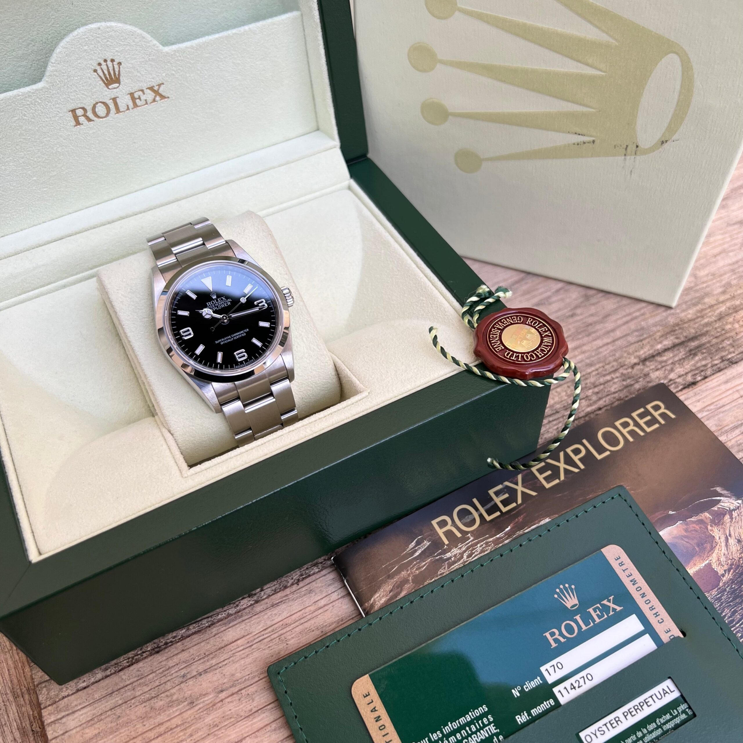 Rolex Explorer 36mm 114270-.