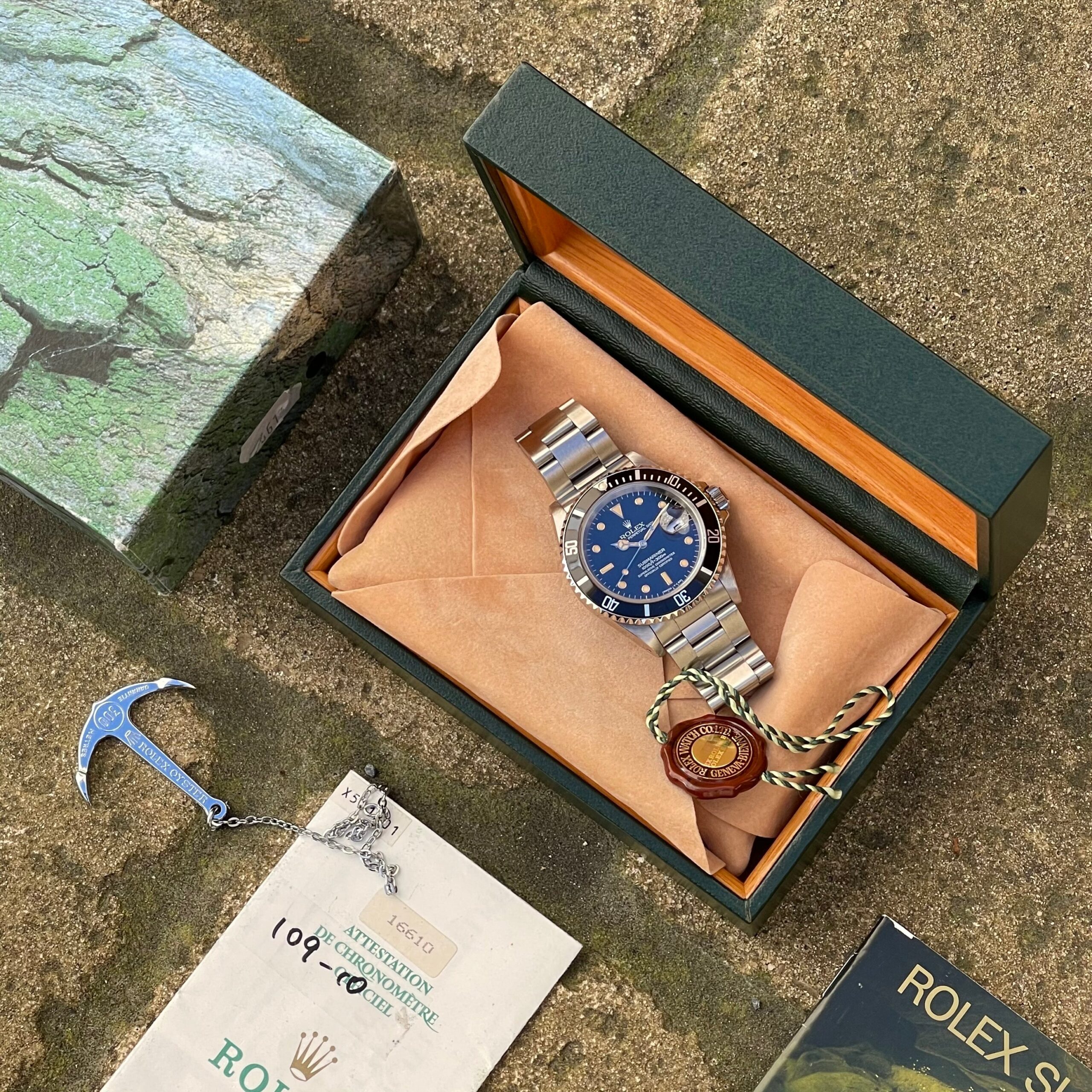 Rolex Submariner Date ref 16610.