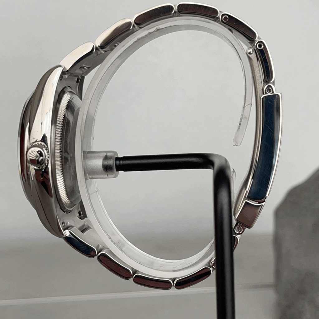 Rolex Oyster Perpetual 114200..