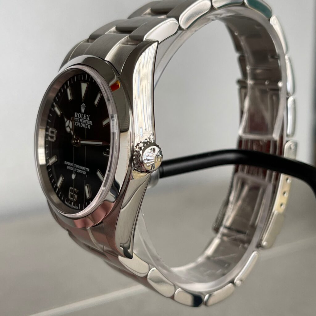 Rolex Explorer 36mm 114270-.