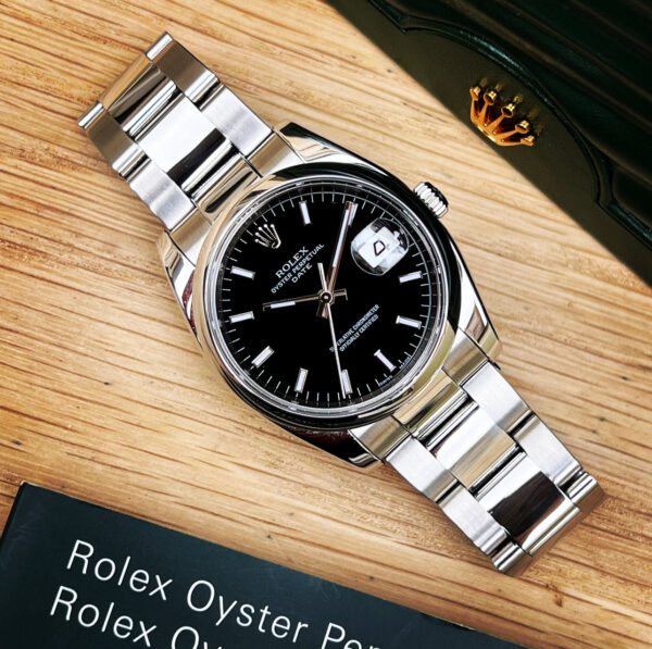 Rolex Oyster Perpetual Date 115200.