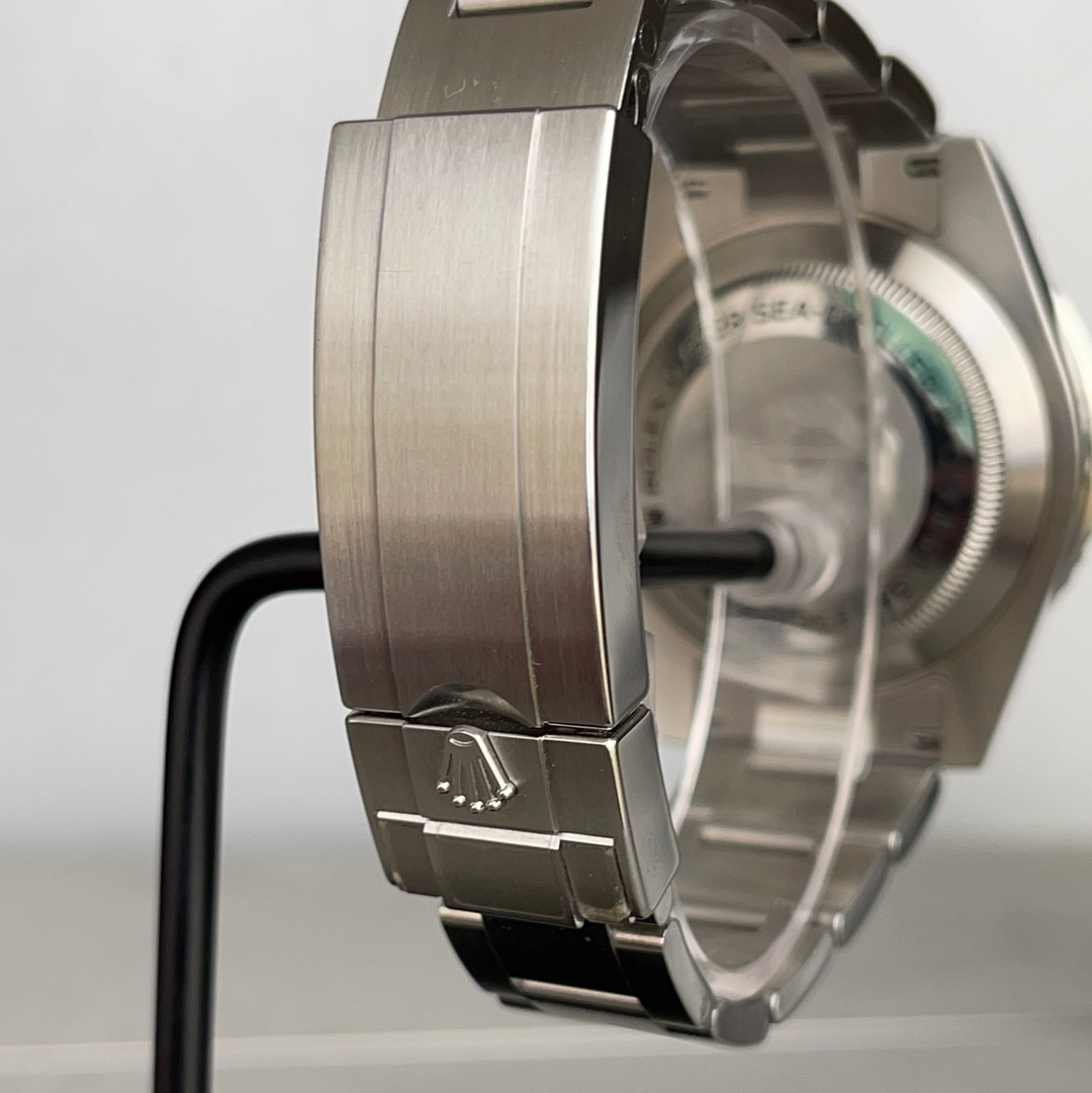 Rolex Sea-Dweller ref 116600..