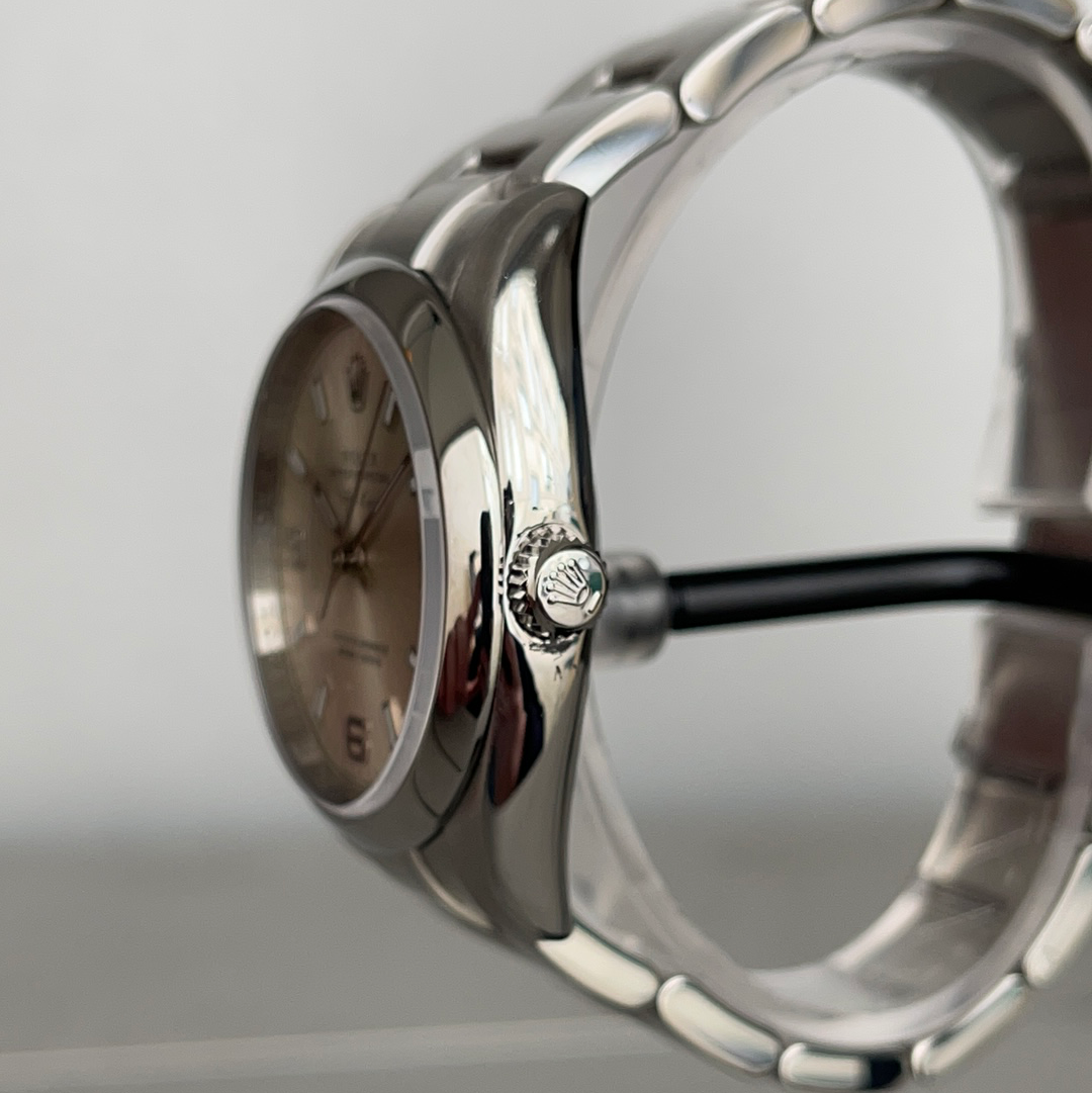 Rolex Oyster Perpetual 114200..