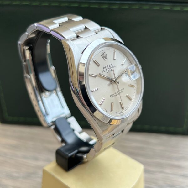 Rolex oyster Date 15200.