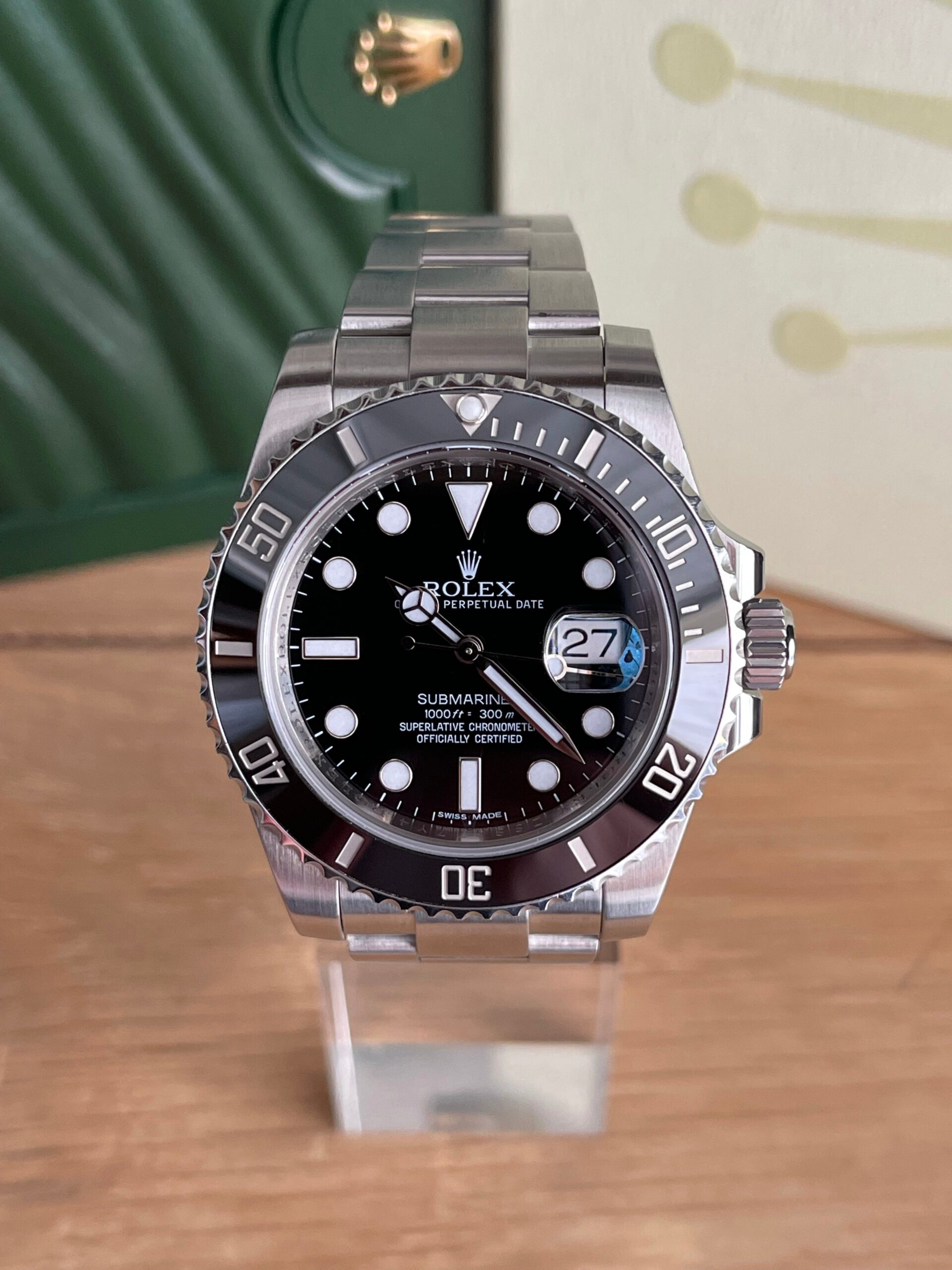 Rolex Submariner Date 116610LN-.