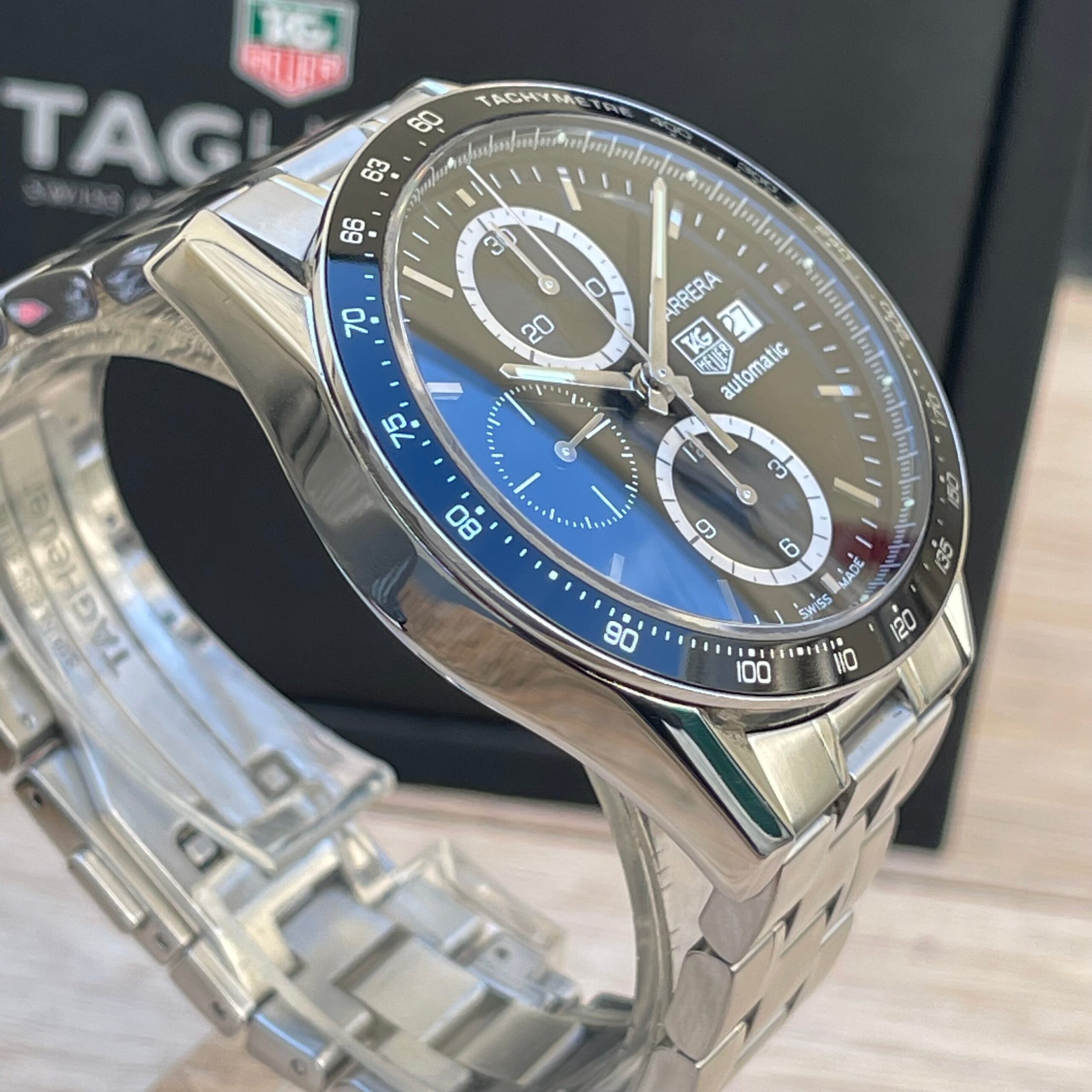 Tag Heuer Carrera Calibre 16 « Brad Pitt ».