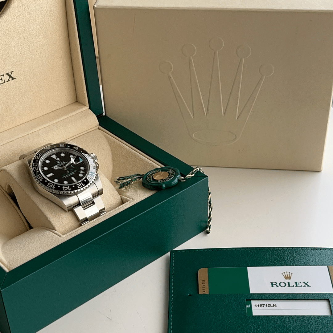 Rolex Gmt-Master II Date 116710 LN Rolex Gmt-Master II Date 116710 LN.