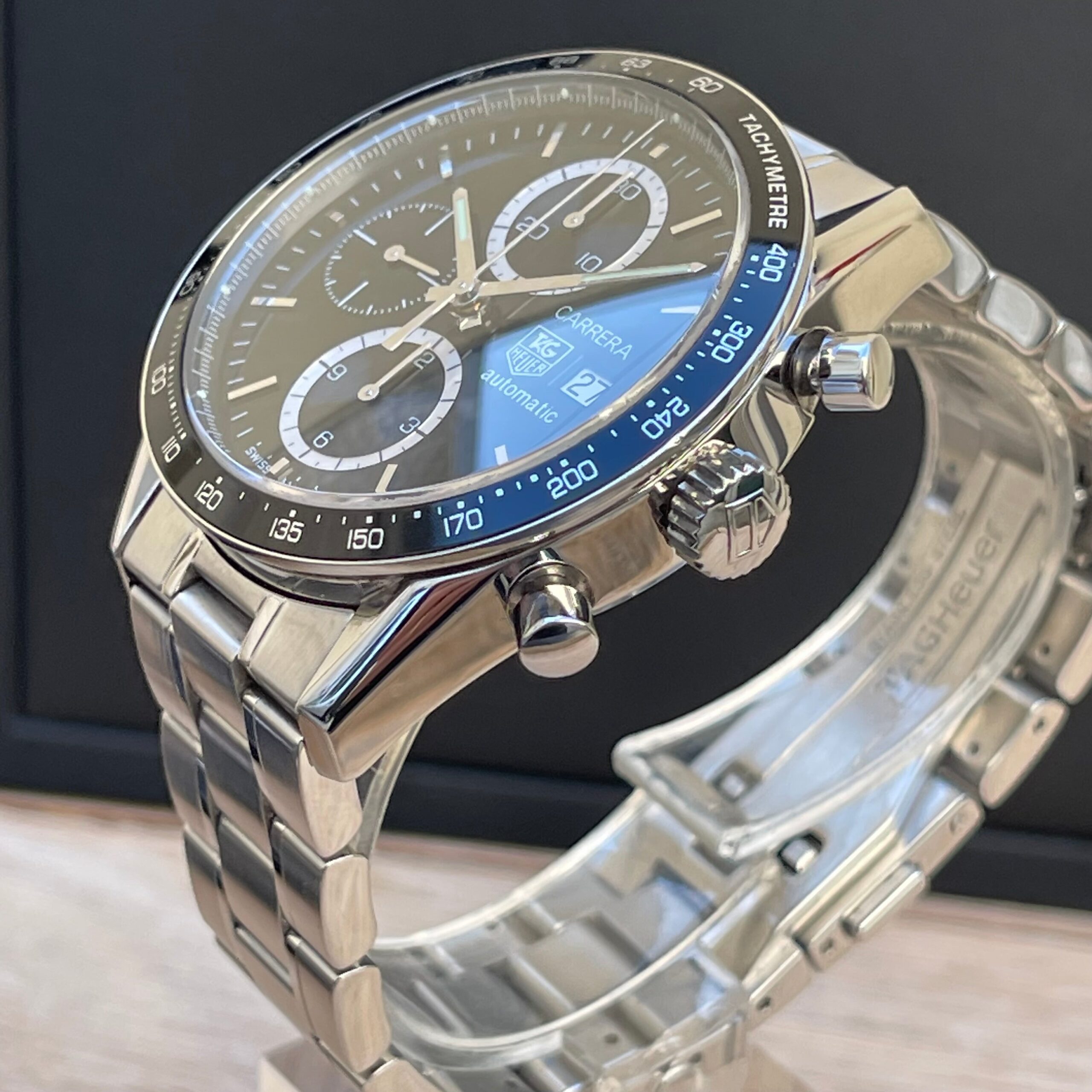 Tag Heuer Carrera Calibre 16 « Brad Pitt ».