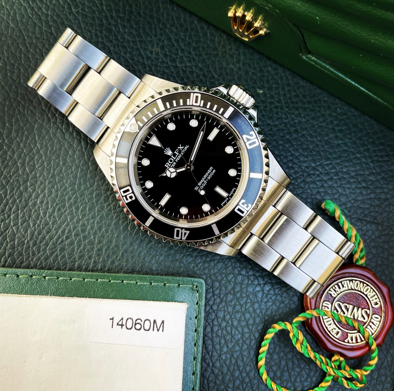 Rolex Submariner no-date 14060M.