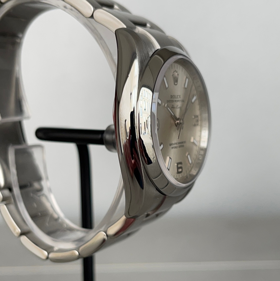 Rolex Oyster Perpetual 114200..