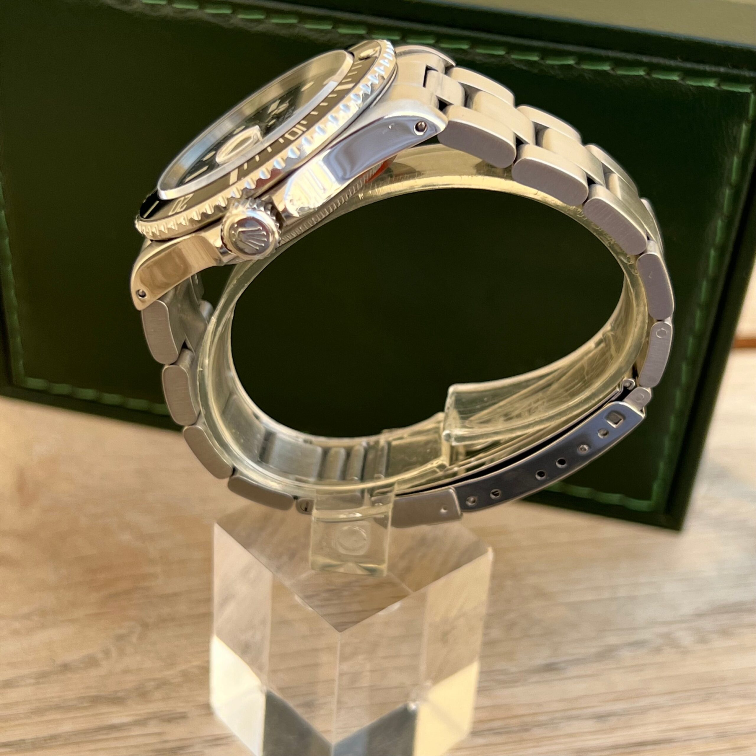 Rolex Submariner Date ref 16800..