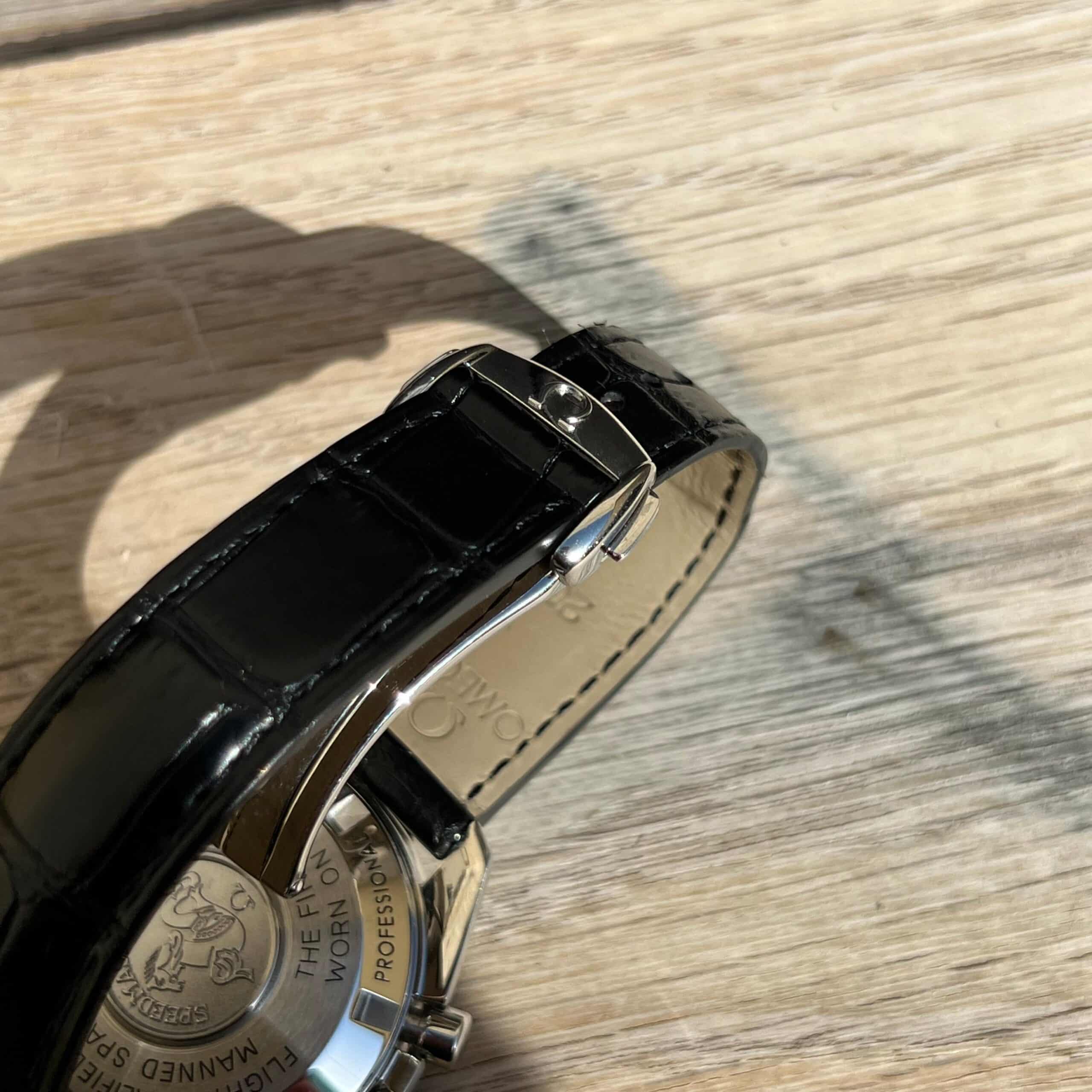 Omega Speedmaster Moonwatch- Omega Speedmaster Moonwatch-.