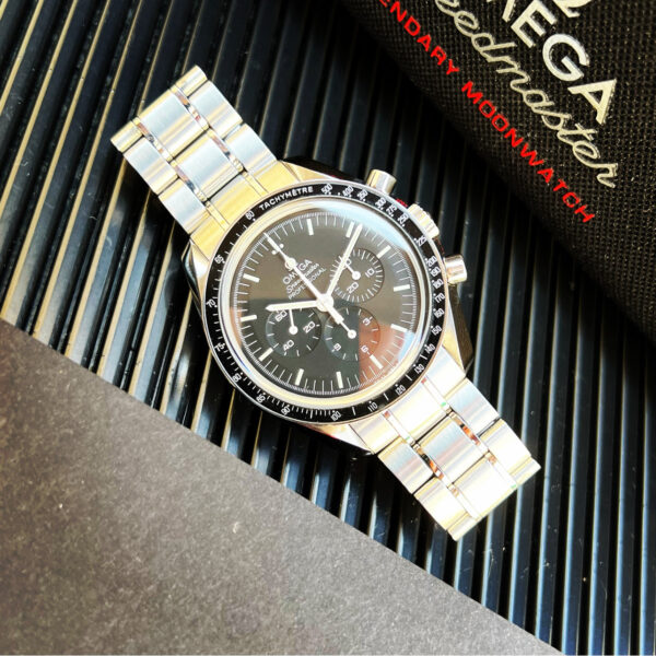 Omega Speedmaster Moonwatch