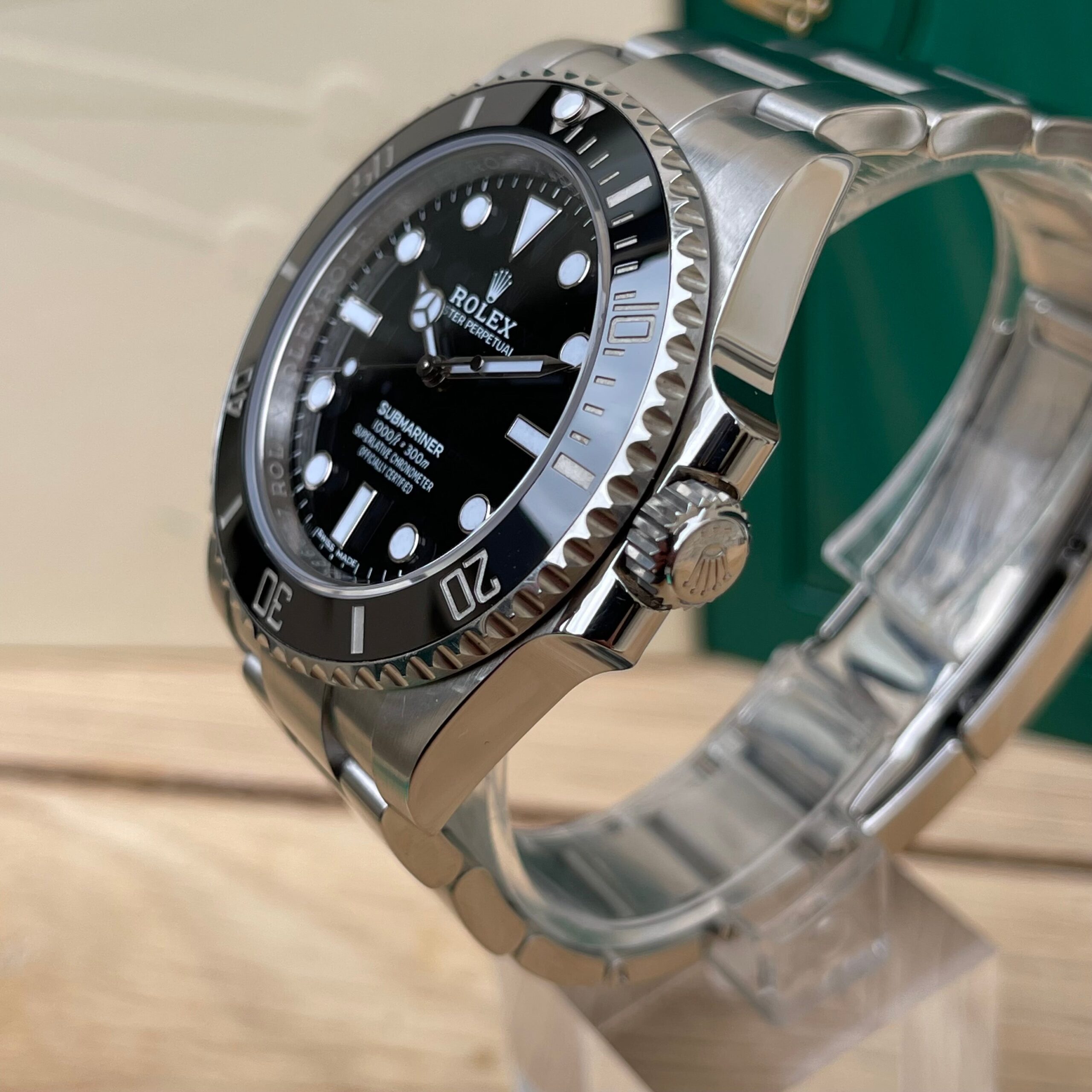 Rolex Submariner No Date 114060..