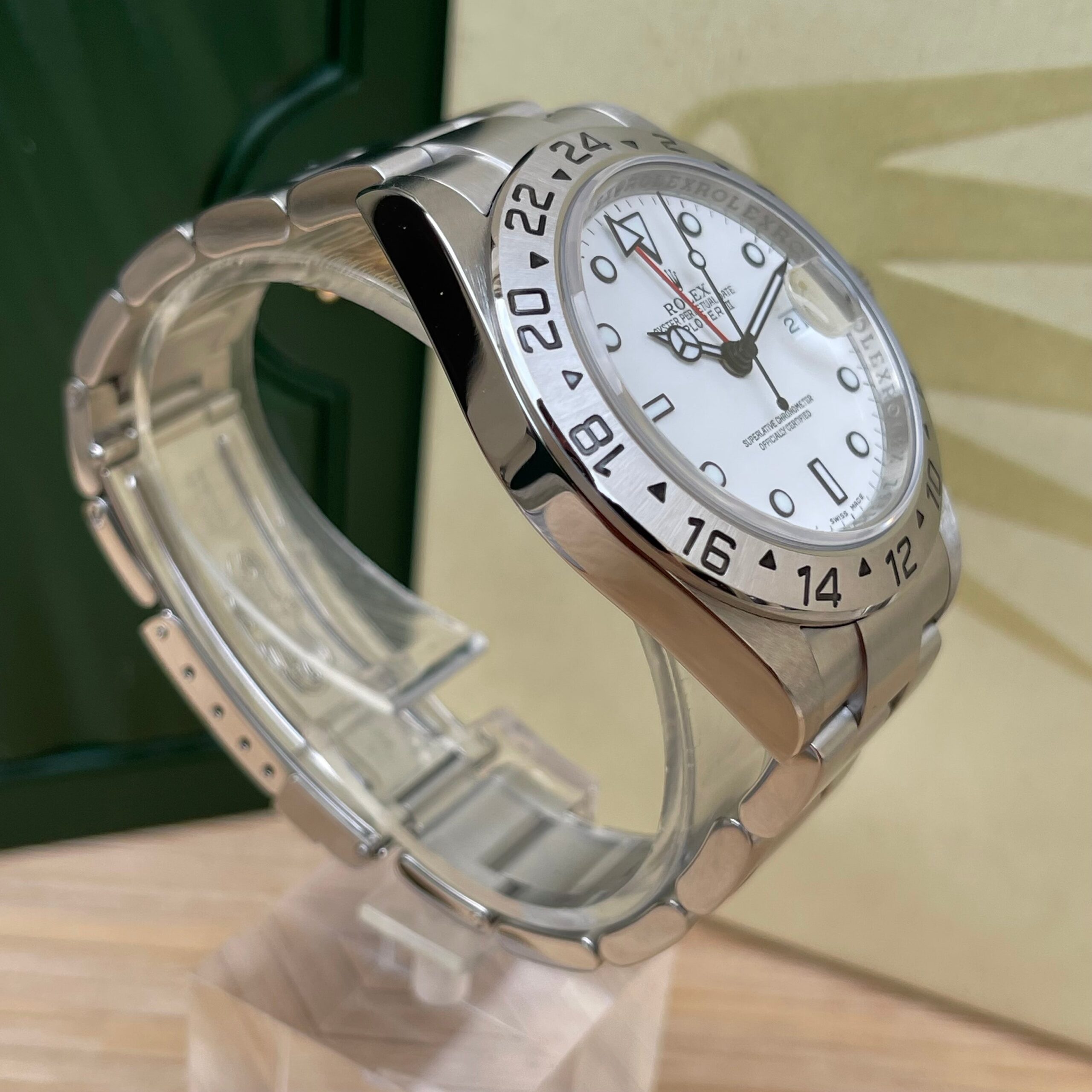 Rolex Explorer II 16570-.