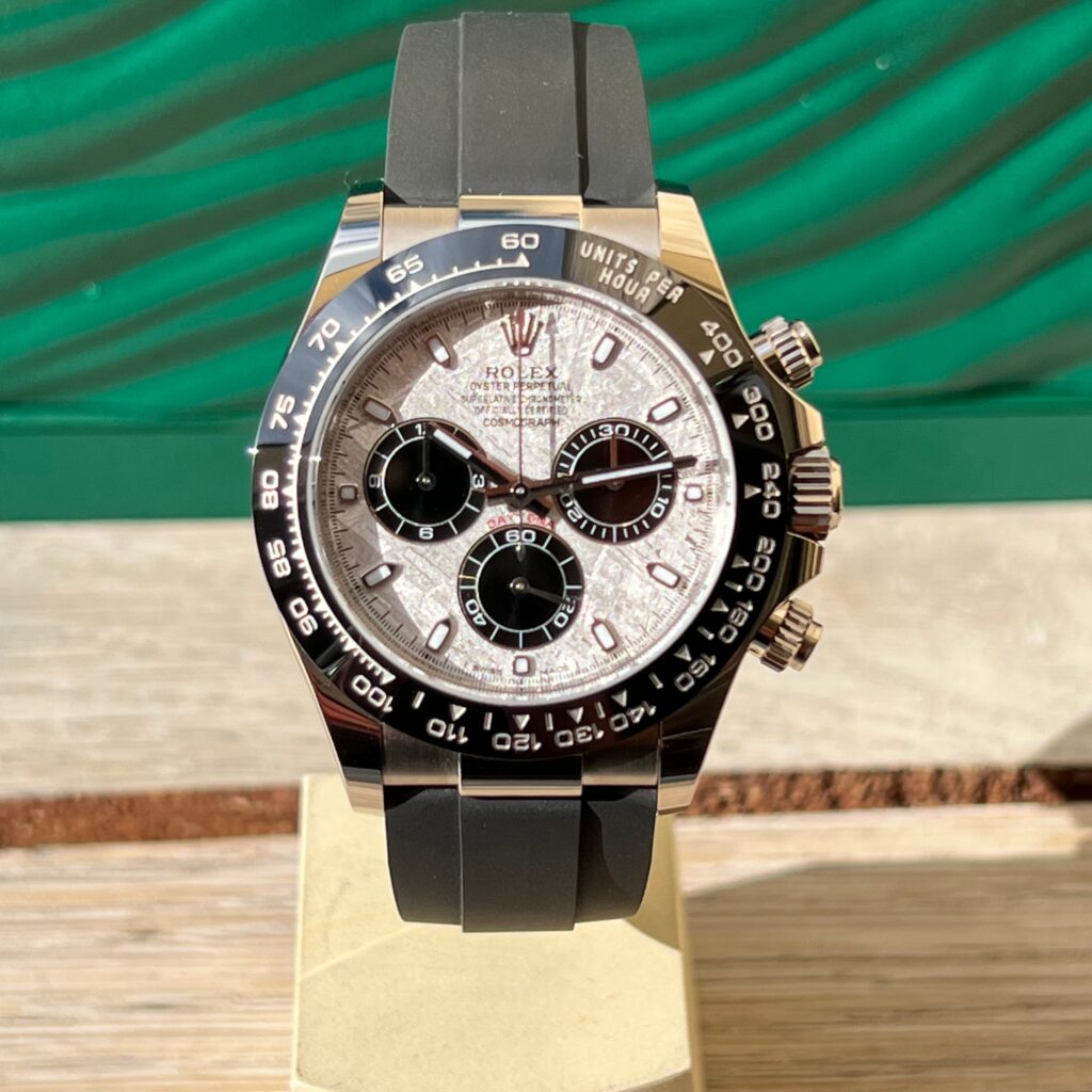 Rolex Daytona ref 116519-LN.
