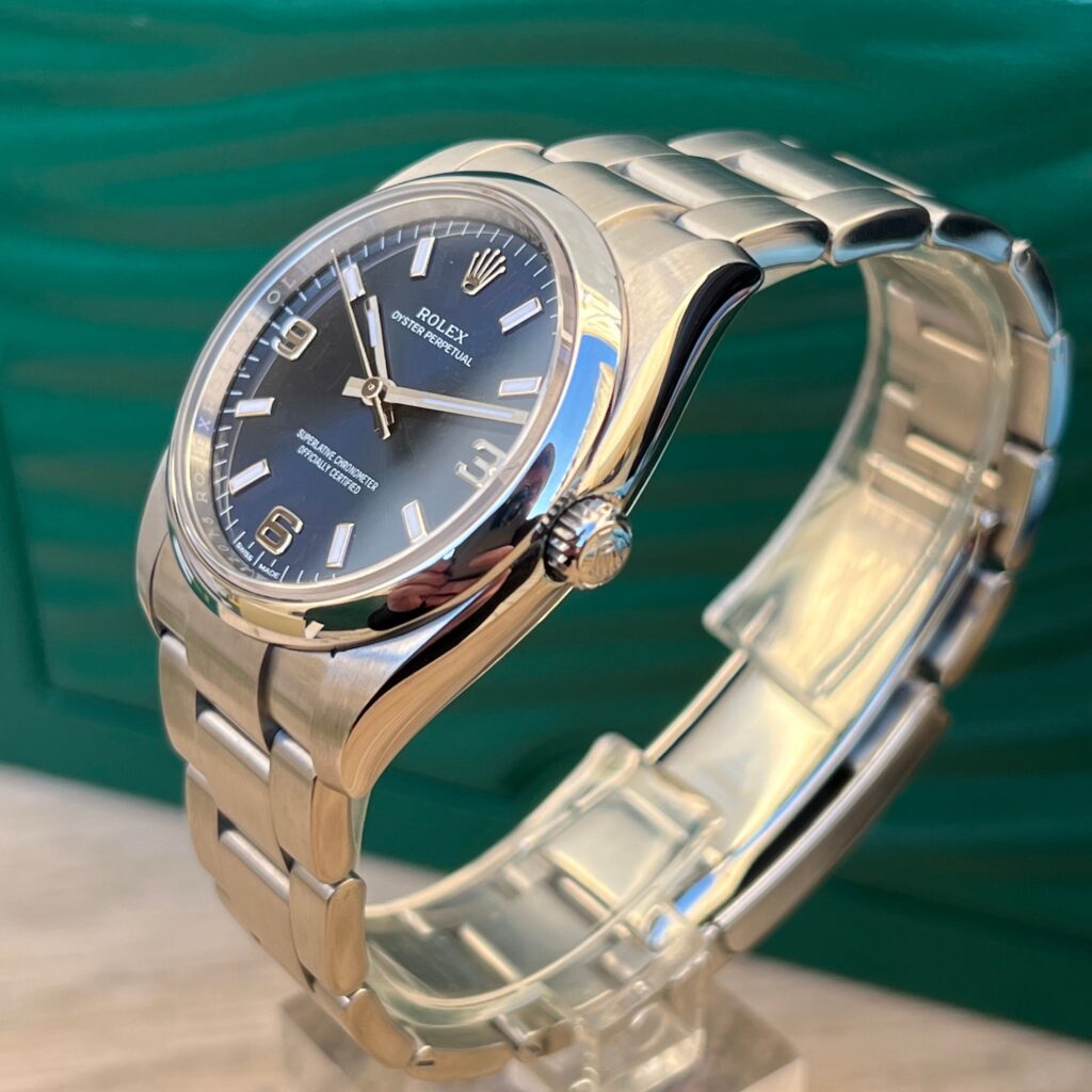 Rolex Oyster Perpetual 114200..