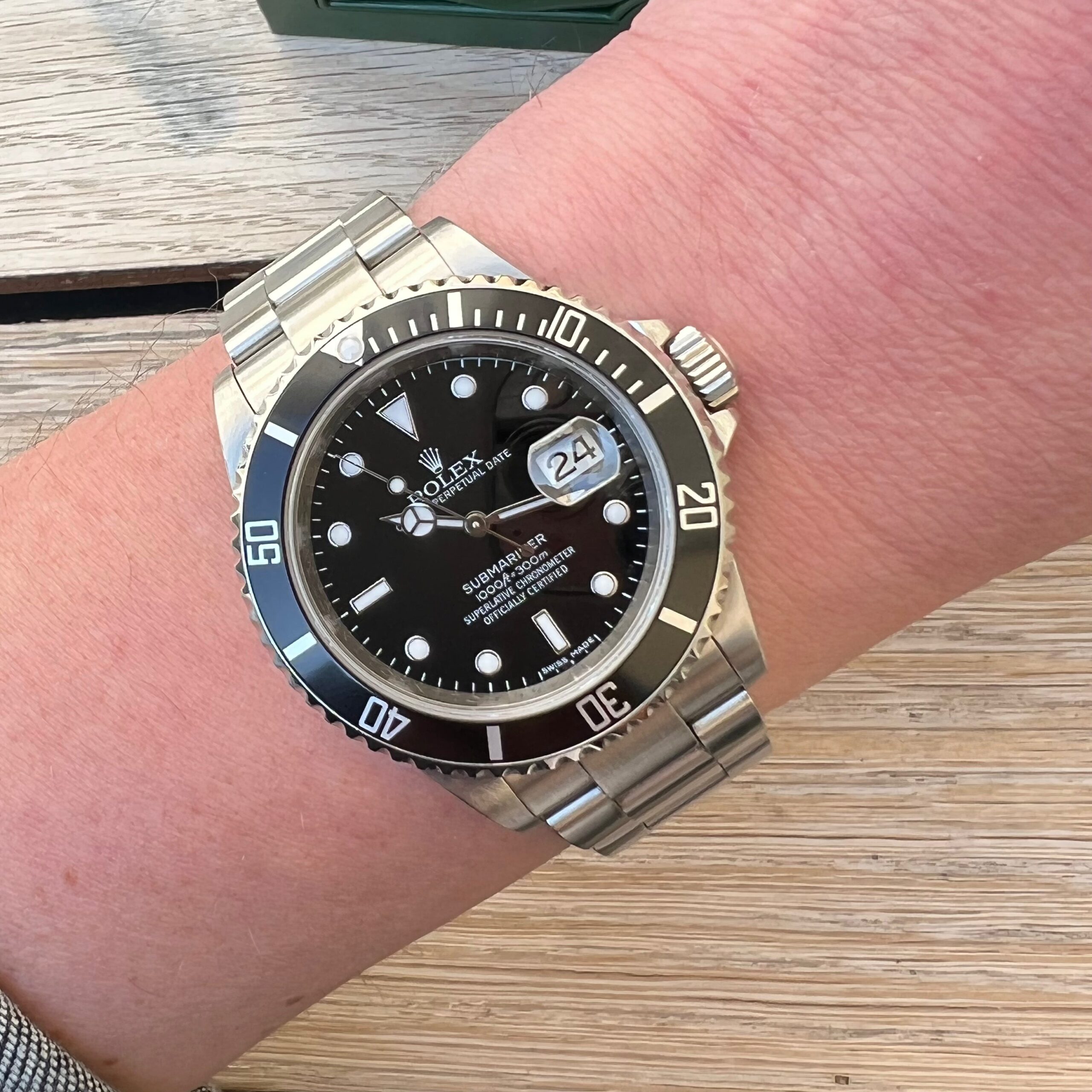 Rolex Submariner Date ref 16610 RRR-.