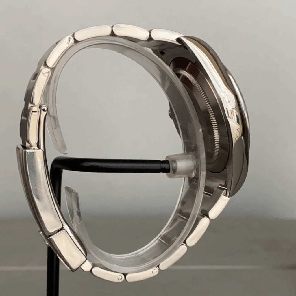 Rolex Explorer 39mm.