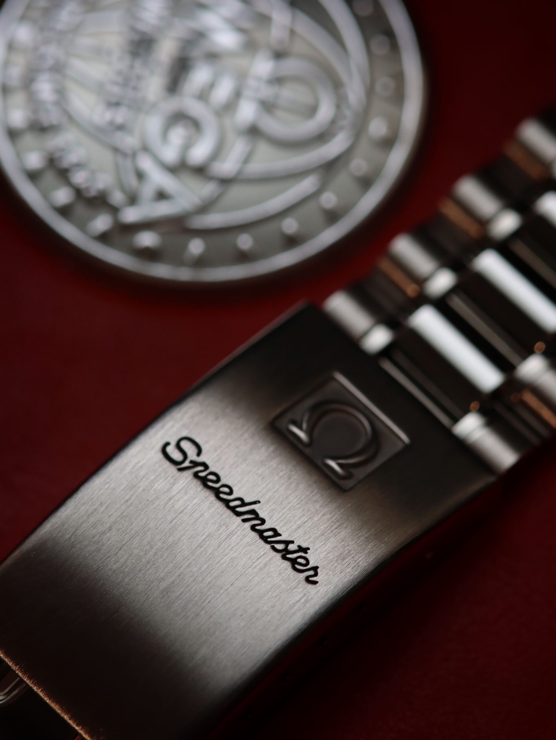 Omega Speedmaster Reduced