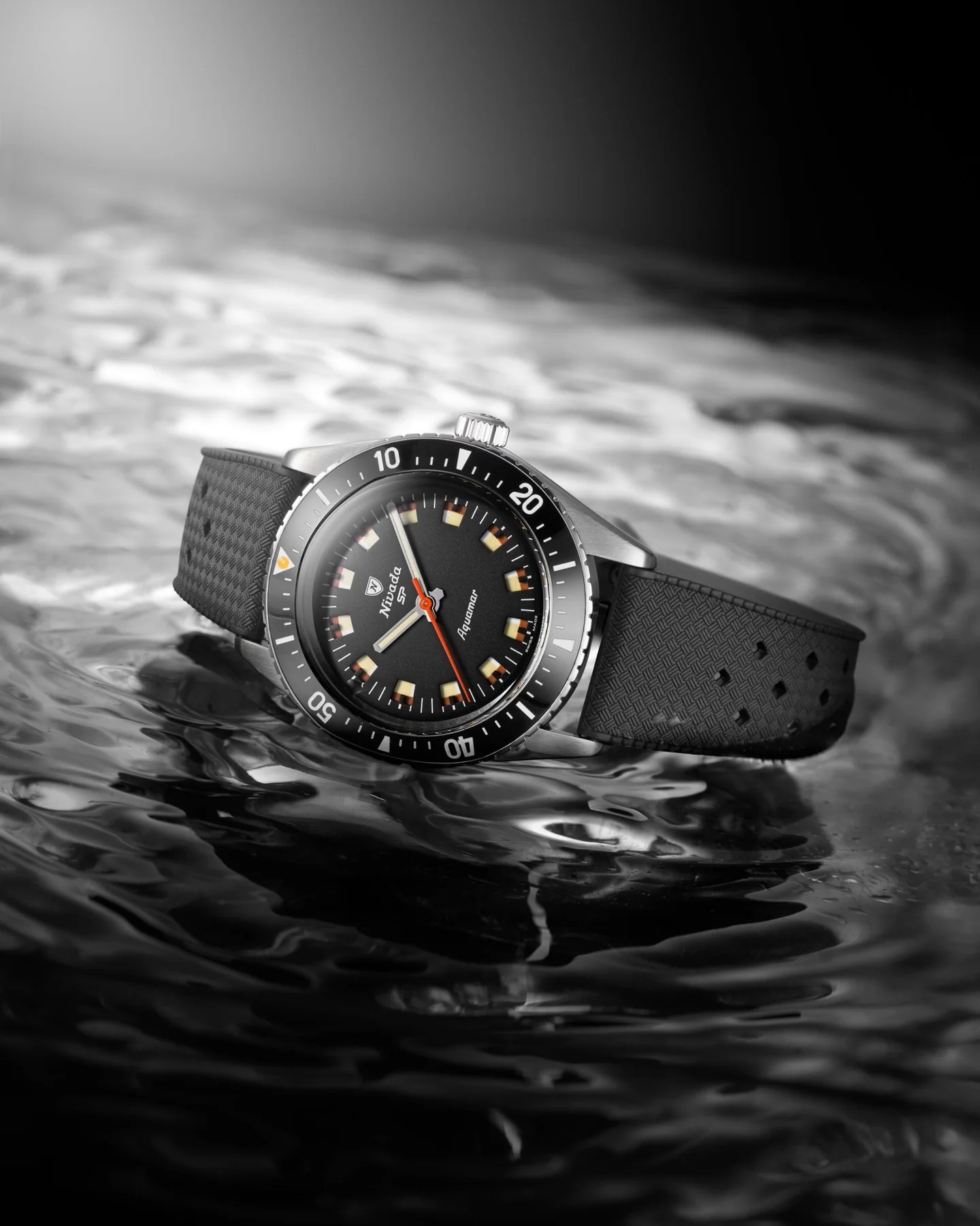 Nivada Grenchen – AQUAMAR BLACK