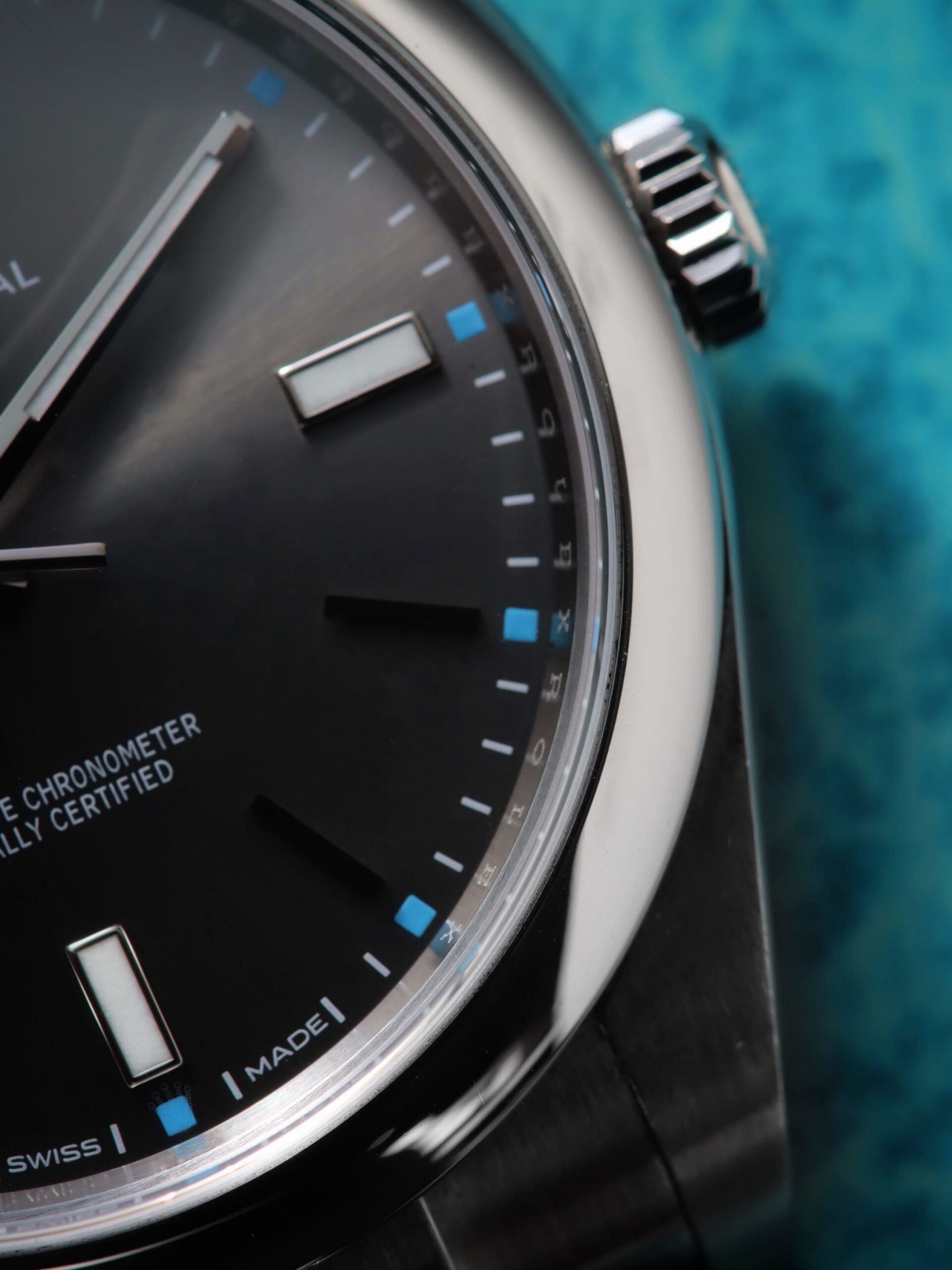 Rolex Oyster Perpetual 114300