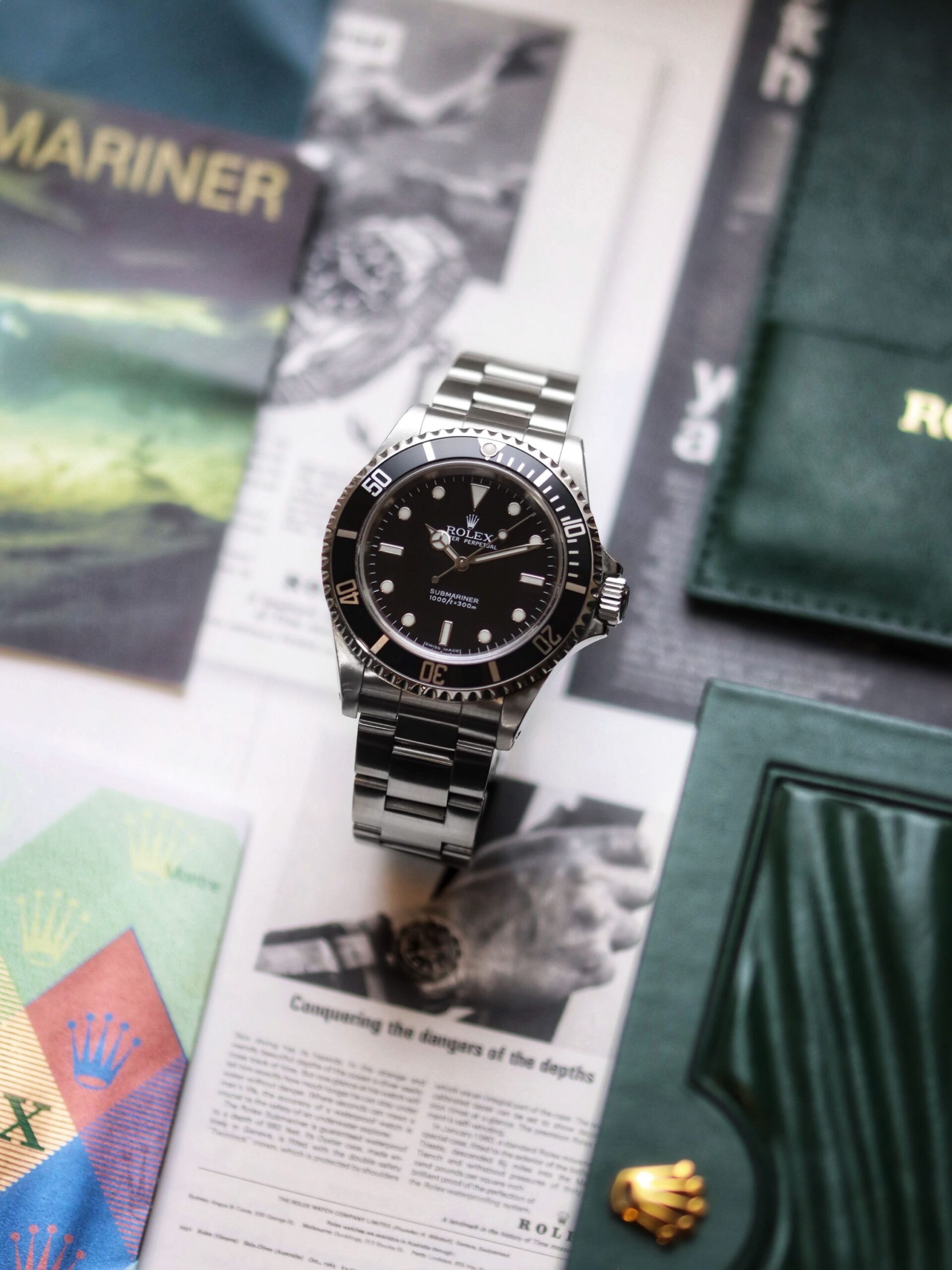 Rolex Submariner no-date ref 14060M