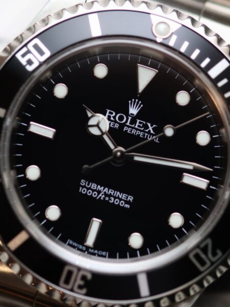 Rolex Submariner no-date ref 14060M