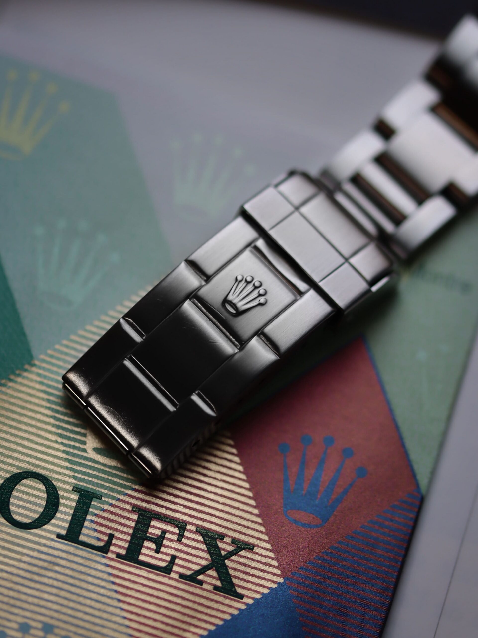 Rolex Submariner no-date ref 14060M