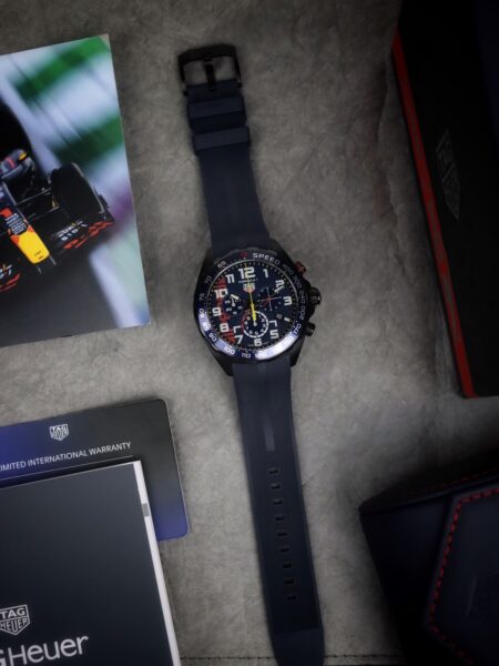 TAG Heuer Quartz Édition Limitée Red Bull Racing