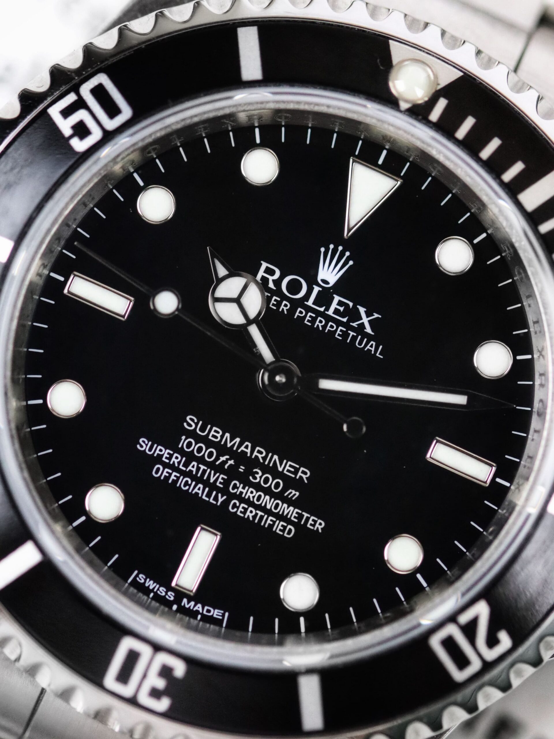 Rolex Submariner no-date ref 14060M