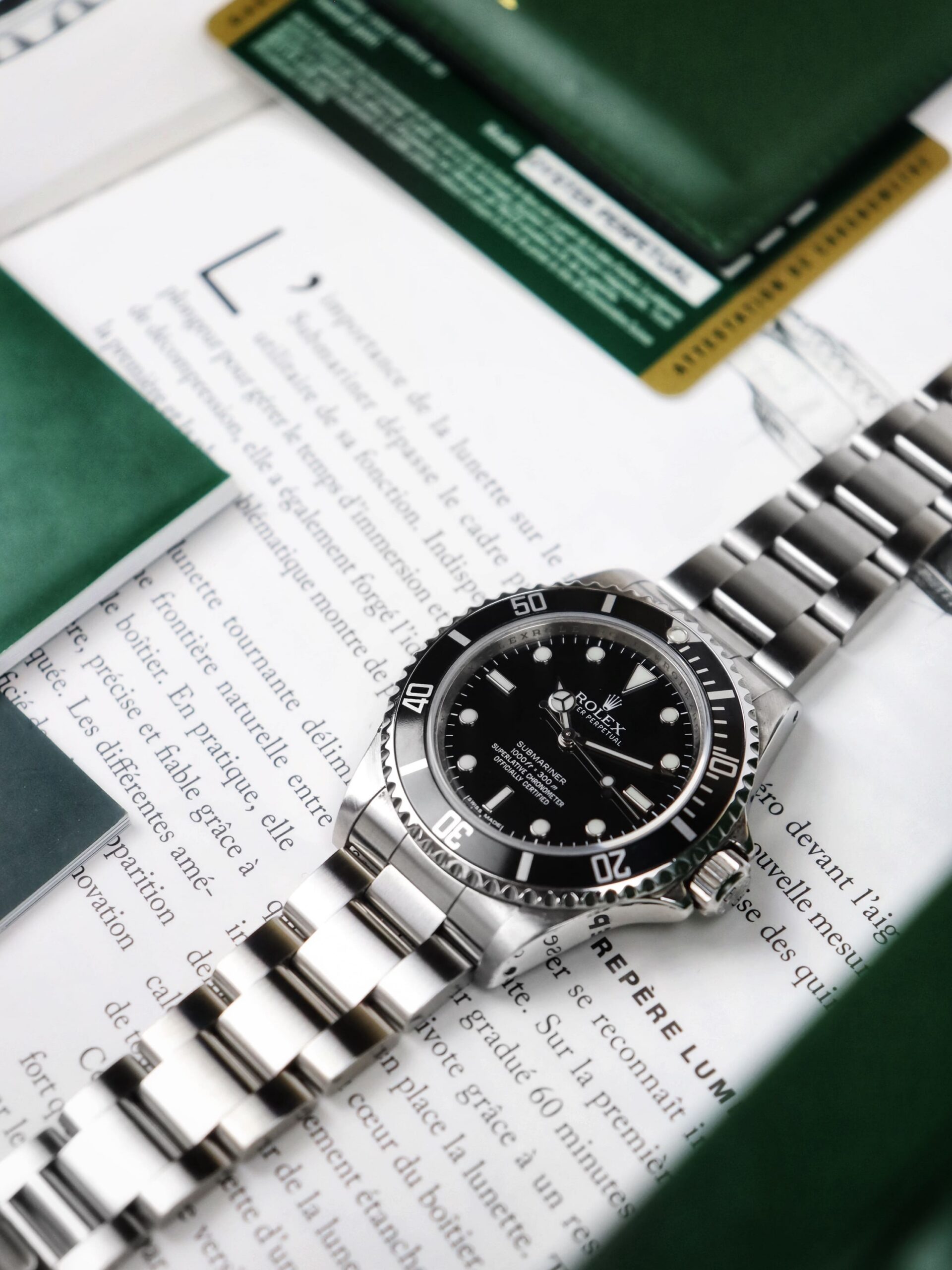 Rolex Submariner no-date ref 14060M