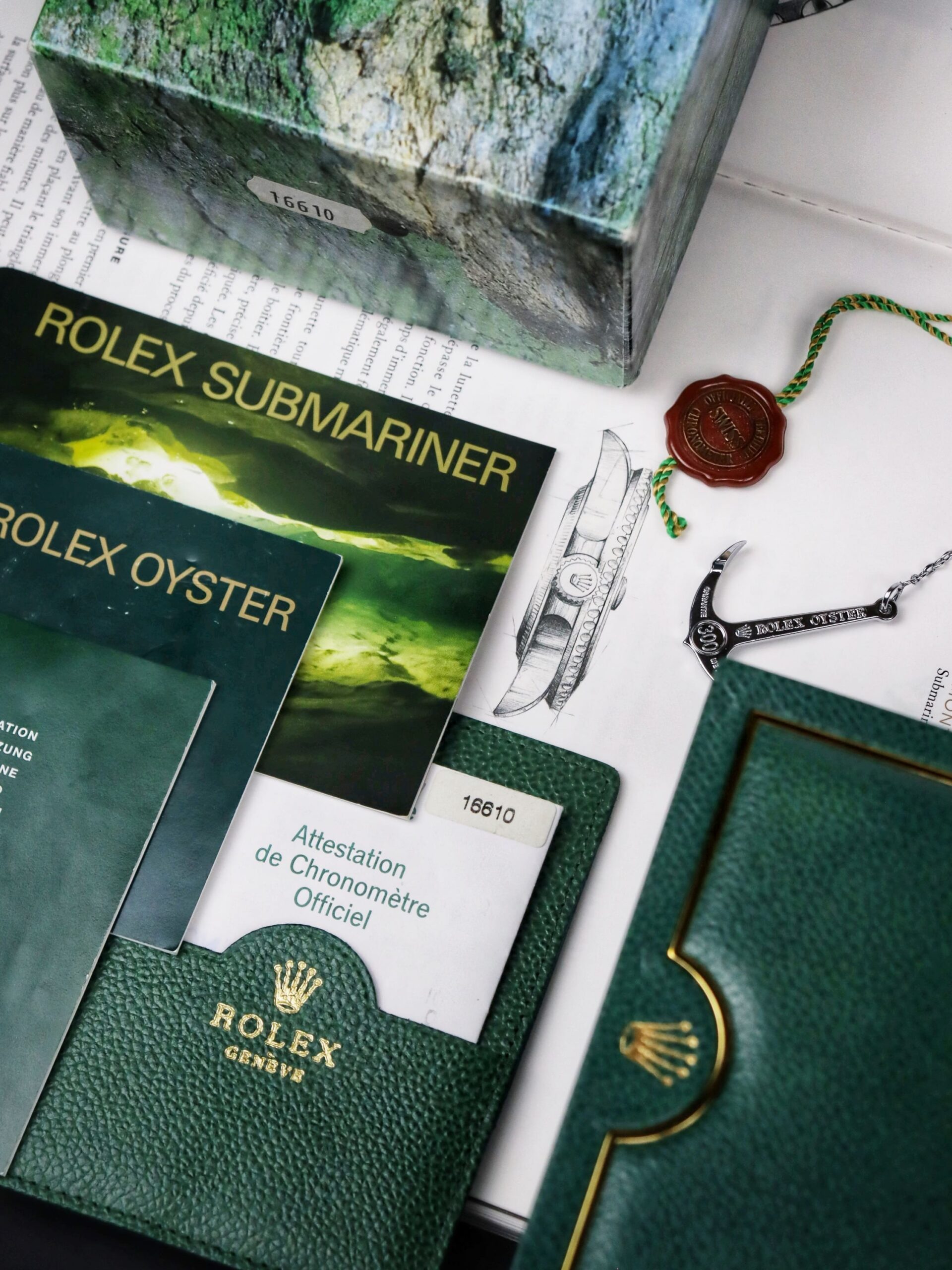 Rolex Submariner Date ref 16610LV