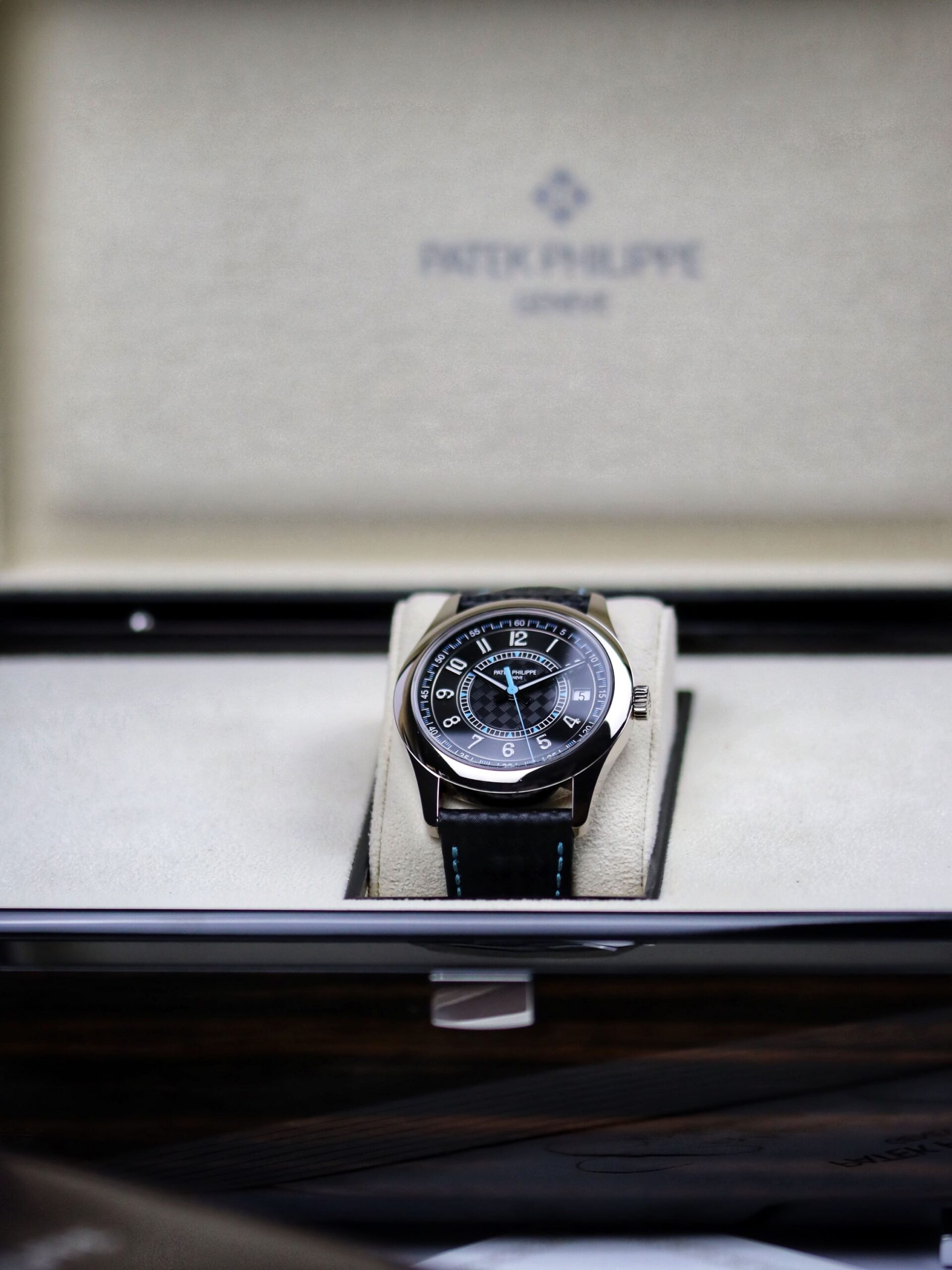 Patek Philippe Calatrava ref 6007G-011